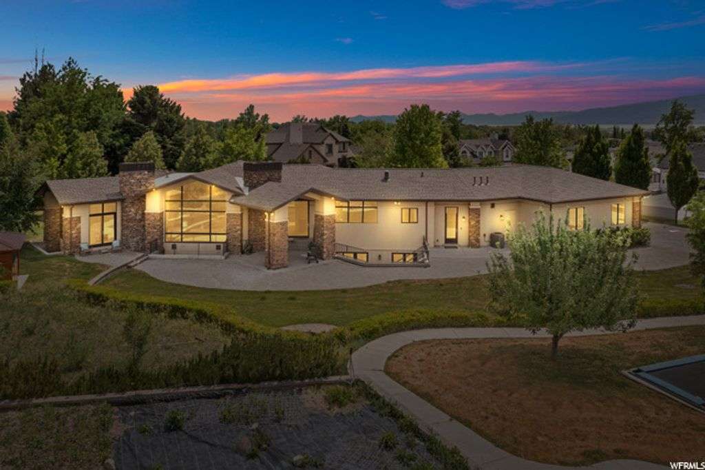 What kind of house can $500,000 get you in today's market?