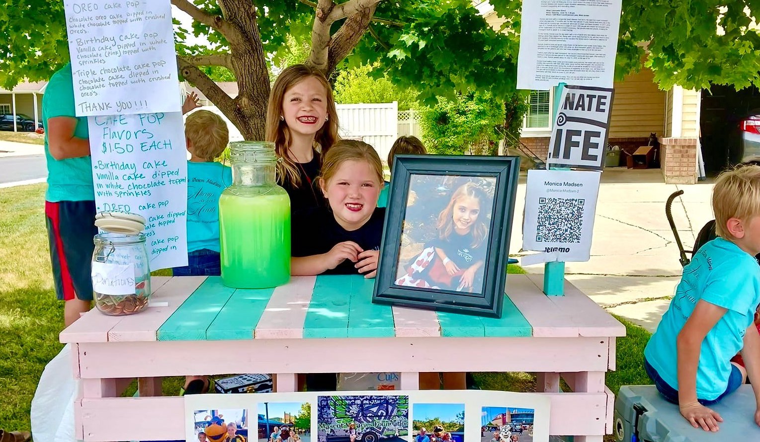 2 girls sell lemonade to raise money for organ donor awareness in honor of their late sister