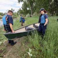 7 kids, 2 adults make it safely to shore after canoes capsize on Jordan River