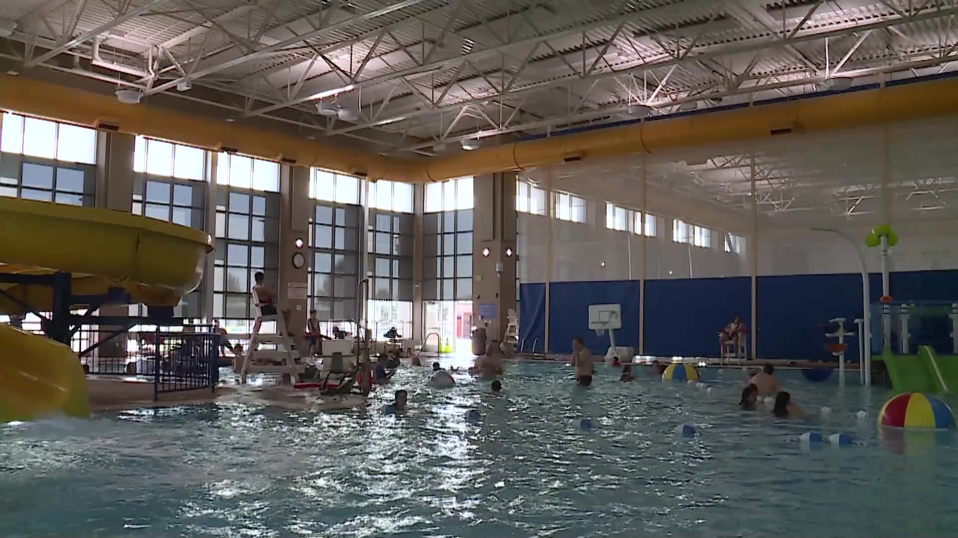 Mom says family turned away from pool because autistic sons can't wear anti-drowning devices - Vimarsana News