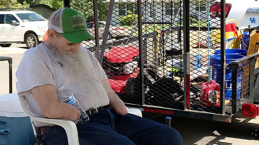 A cross-country group of bicyclists made a stop at an Orem home to help a handicapped man with spring clean-up.