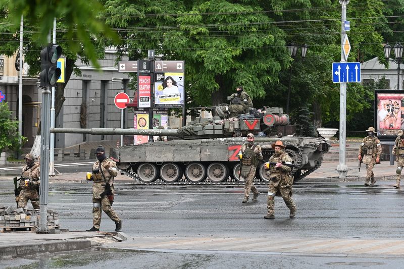 Heavily armed Russian mercenaries who advanced most of the way to Moscow began turning back on Saturday, de-escalating a major challenge to President Vladimir Putin's grip on power, in a move their leader said would avoid bloodshed.
