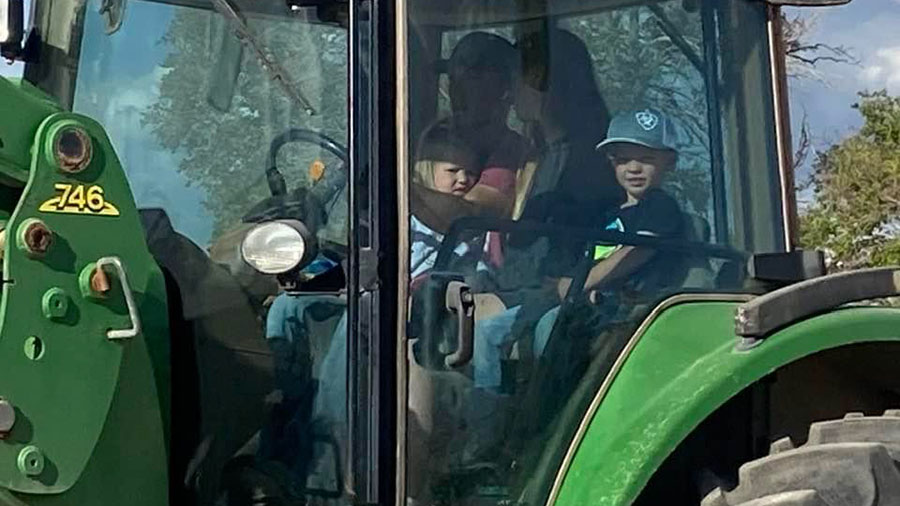 The last Hampton family photo taken Thursday before Houston’s accident.