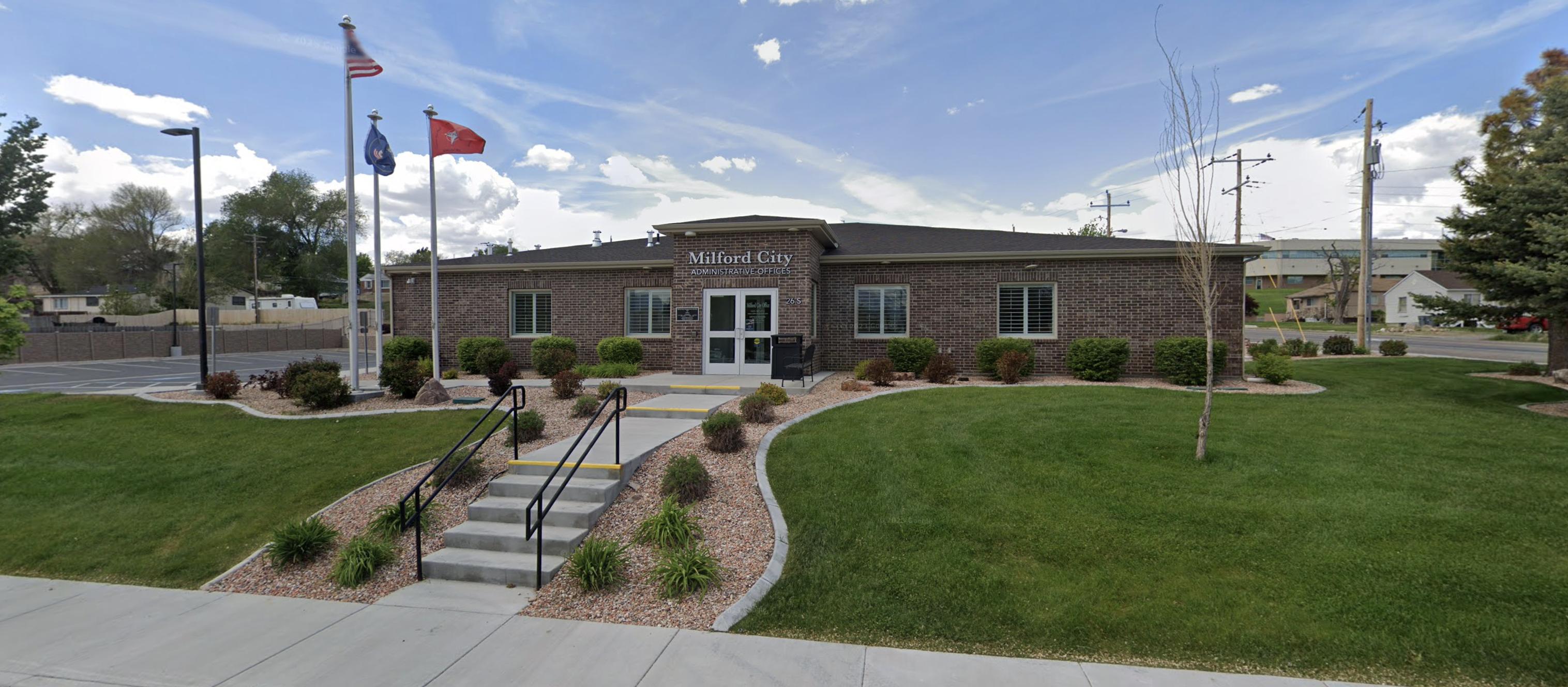 All four members of Milford's city maintenance crew returned Wednesday after "unofficially" resigning the day before, amid communication issues between the crew and the mayor.