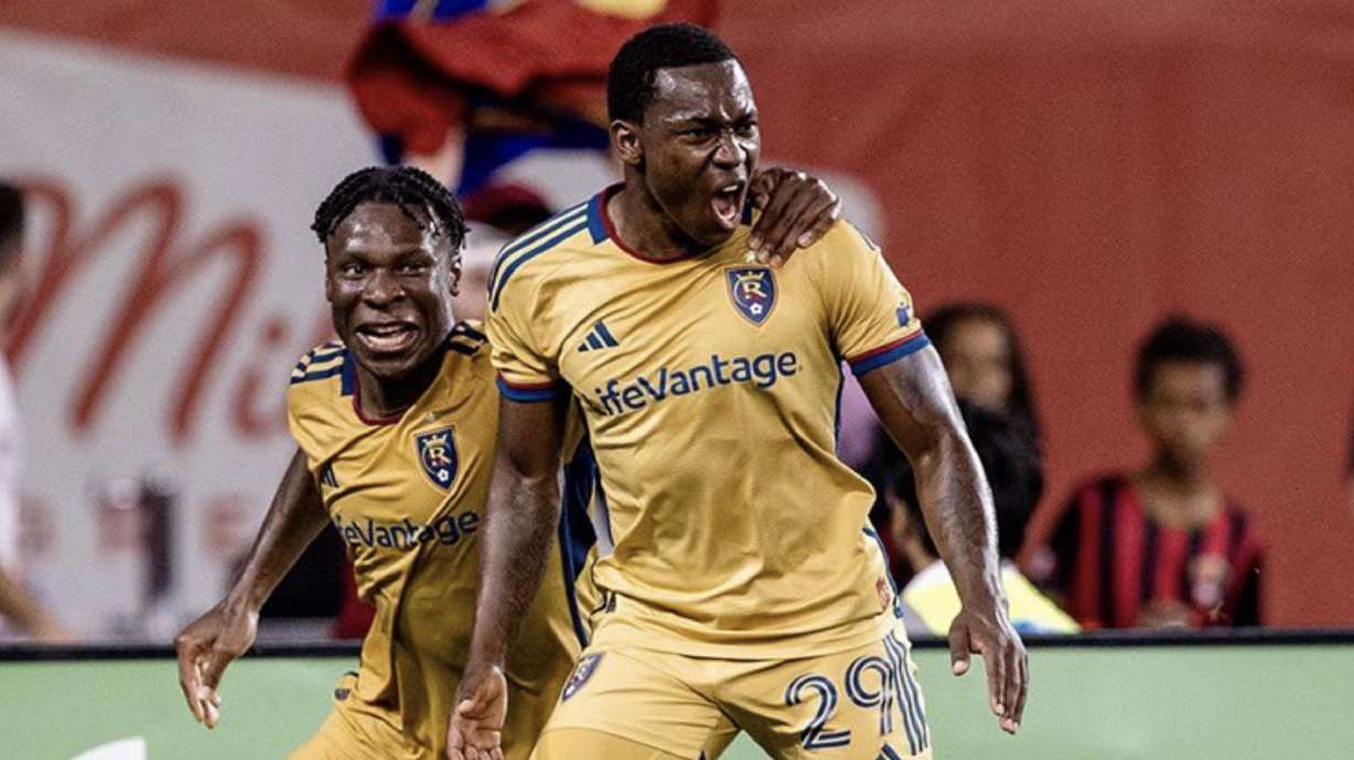 Anderson Julio celebrates his game-winning goal in Toronto.
