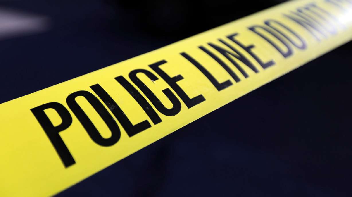 A bus traveling through the southern Mexican state of Oaxaca on Wednesday crashed into a ravine, killing 27 people, authorities said.