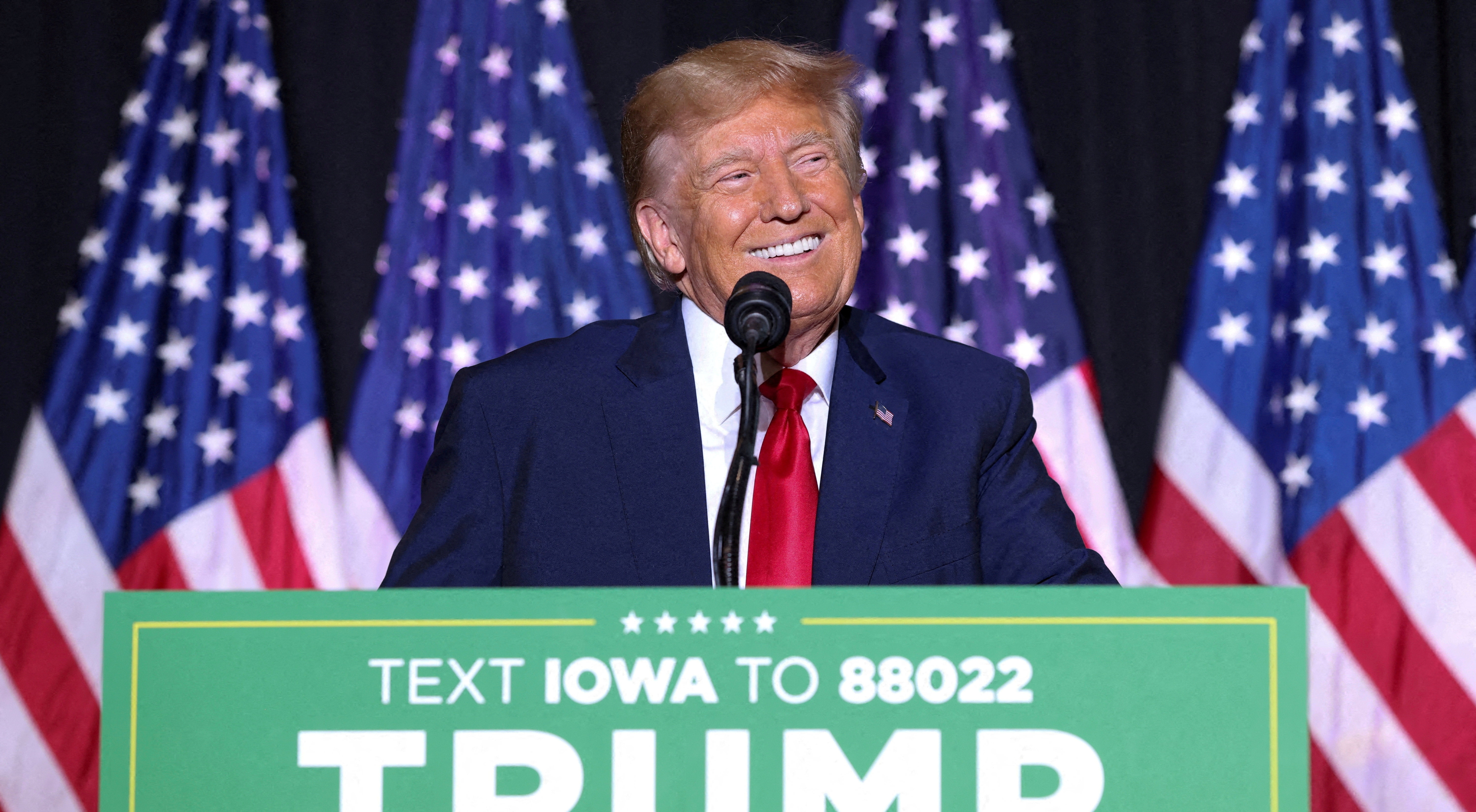 Former U.S. President and Republican presidential candidate Donald Trump is dominating the U.S. Republican presidential nomination contest with 47% support within his party