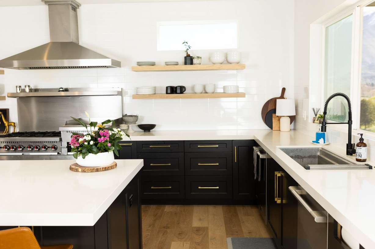 Utah remodel expert offers 6 reasons to remodel rather than buy a new home