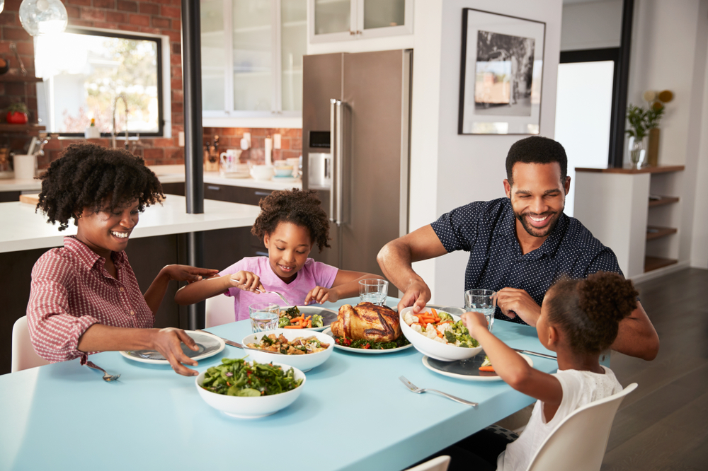 Why families need to gather for dinner every night