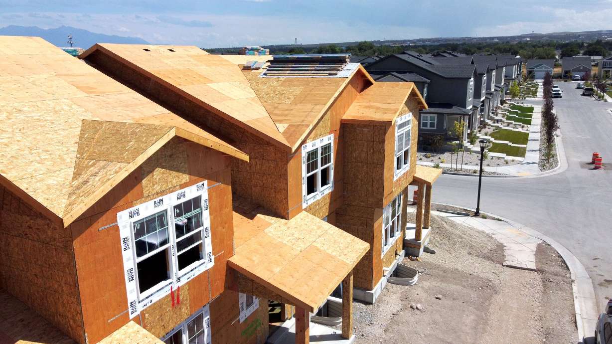 Ivory Homes’ Gabler’s Grove development in Magna is seen on Tuesday. When the housing market took a turn for the worse last year amid rapidly rising mortgage rates, one of Utah's largest homebuilders braced for a slowdown.