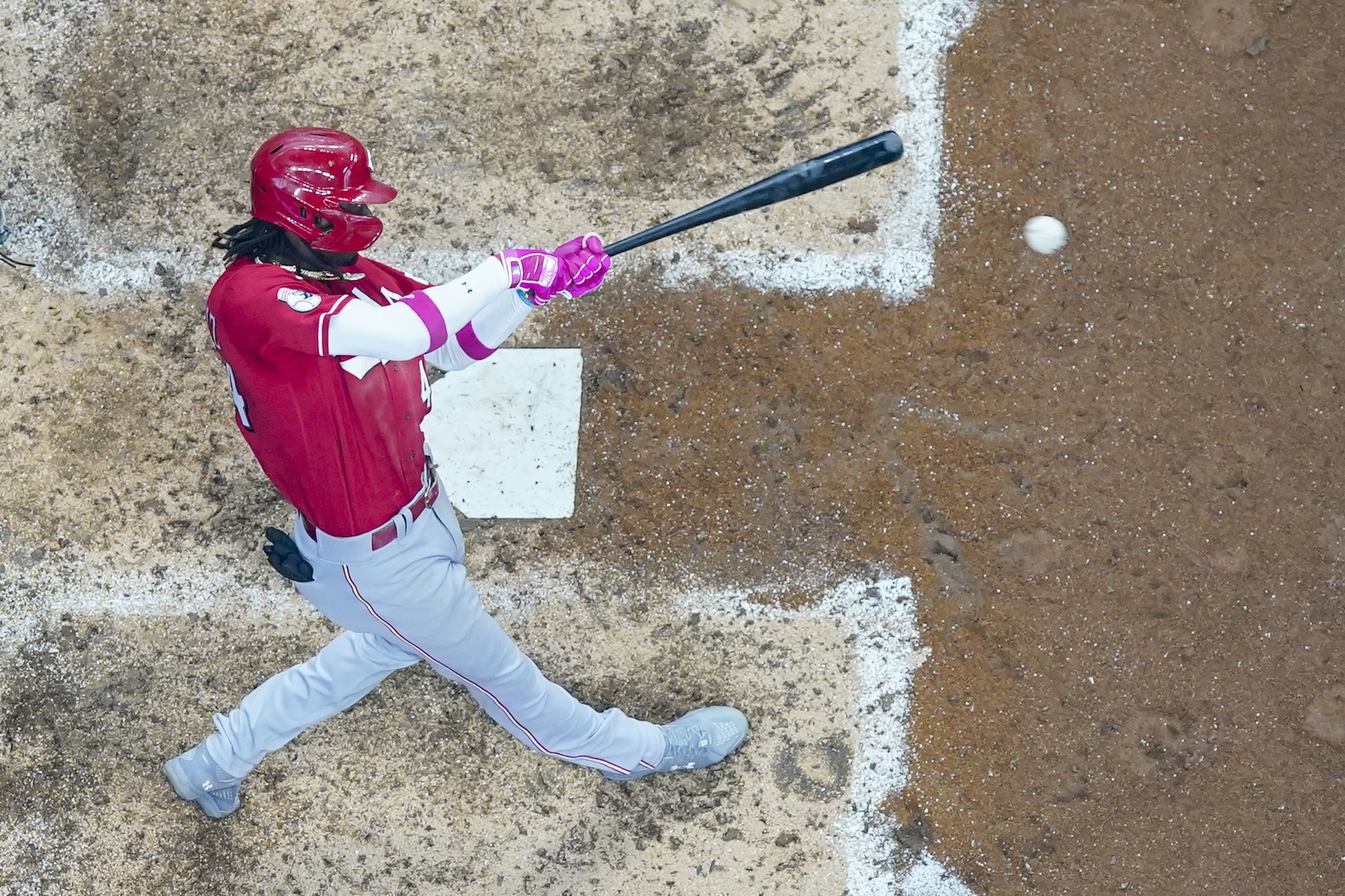 Have You Seen This? Brewers scoreboard crew's troll job backfires in spectacular fashion