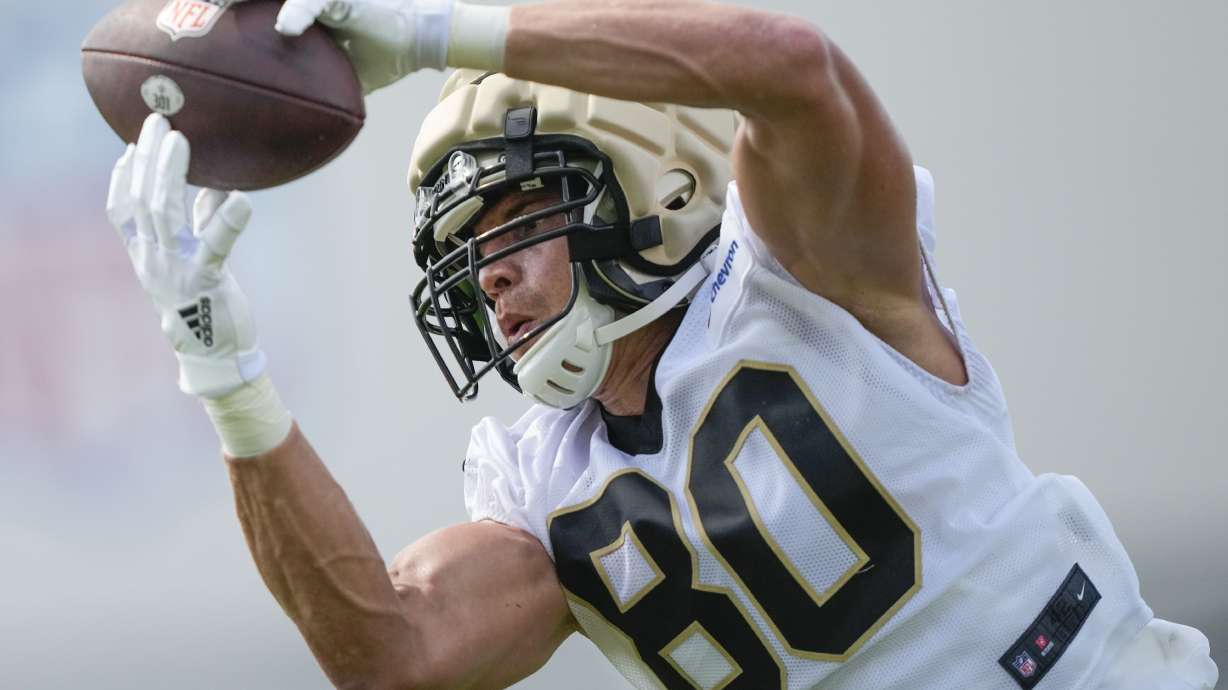 New Orleans Saints tight end Jimmy Graham (80) pulls in a pass at the team's NFL football training camp in Metairie, La., Wednesday, July 26, 2023.