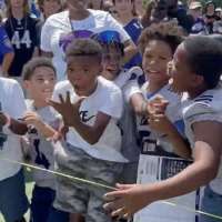 Have You Seen This? High-five sends a young fan into heaven