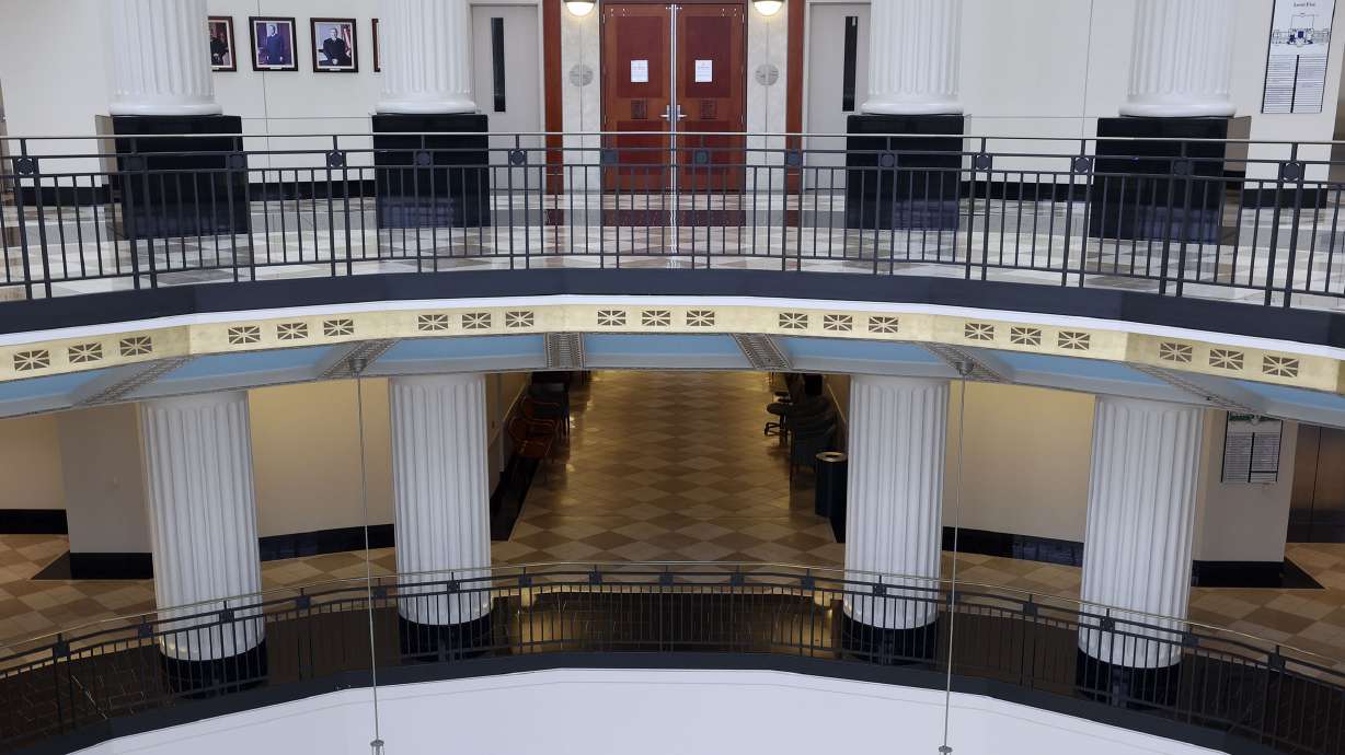 The Utah Supreme Court ruled on Feb. 1 that even if a jury decides a person acted in self-defense and is not guilty of murder, they can still be guilty of running from police or hiding evidence.
