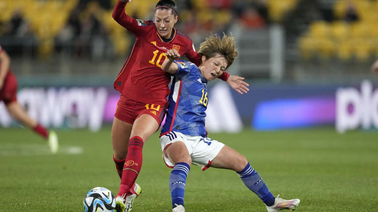 Spain's Jennifer Hermoso, left, and Japan's Honoka Hayashi vie for the ball during the Women's World Cup Group C soccer match between Japan and Spain in Wellington, New Zealand, Monday, July 31, 2023.