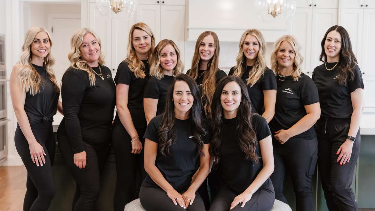 The team of Nice and Neat Homes' organizers with company co-founders Alexia Halliday and Priscila Driggs.