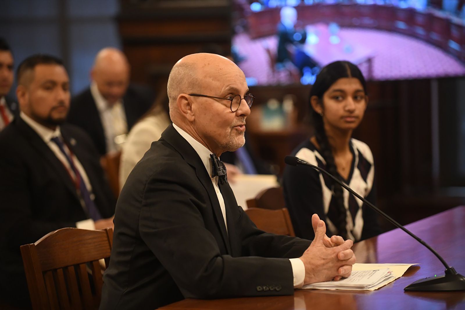 This picture shows Illinois Sen. Dave Koehler with teenager Shreya Nallamothu, who helped inspire new legislation protecting child influencers.