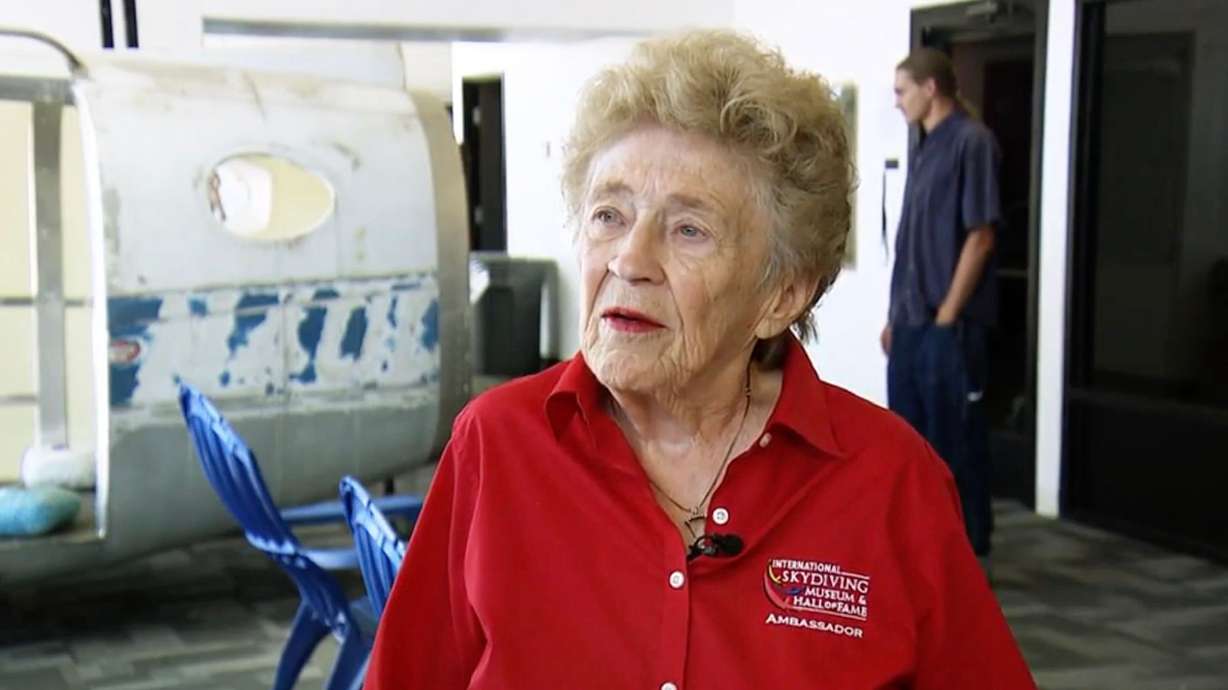 Kim Knor has been skydiving most of her life. Her first jump was in 1959 when she was 20 years old. She has a goal of reaching 1,000 jumps.