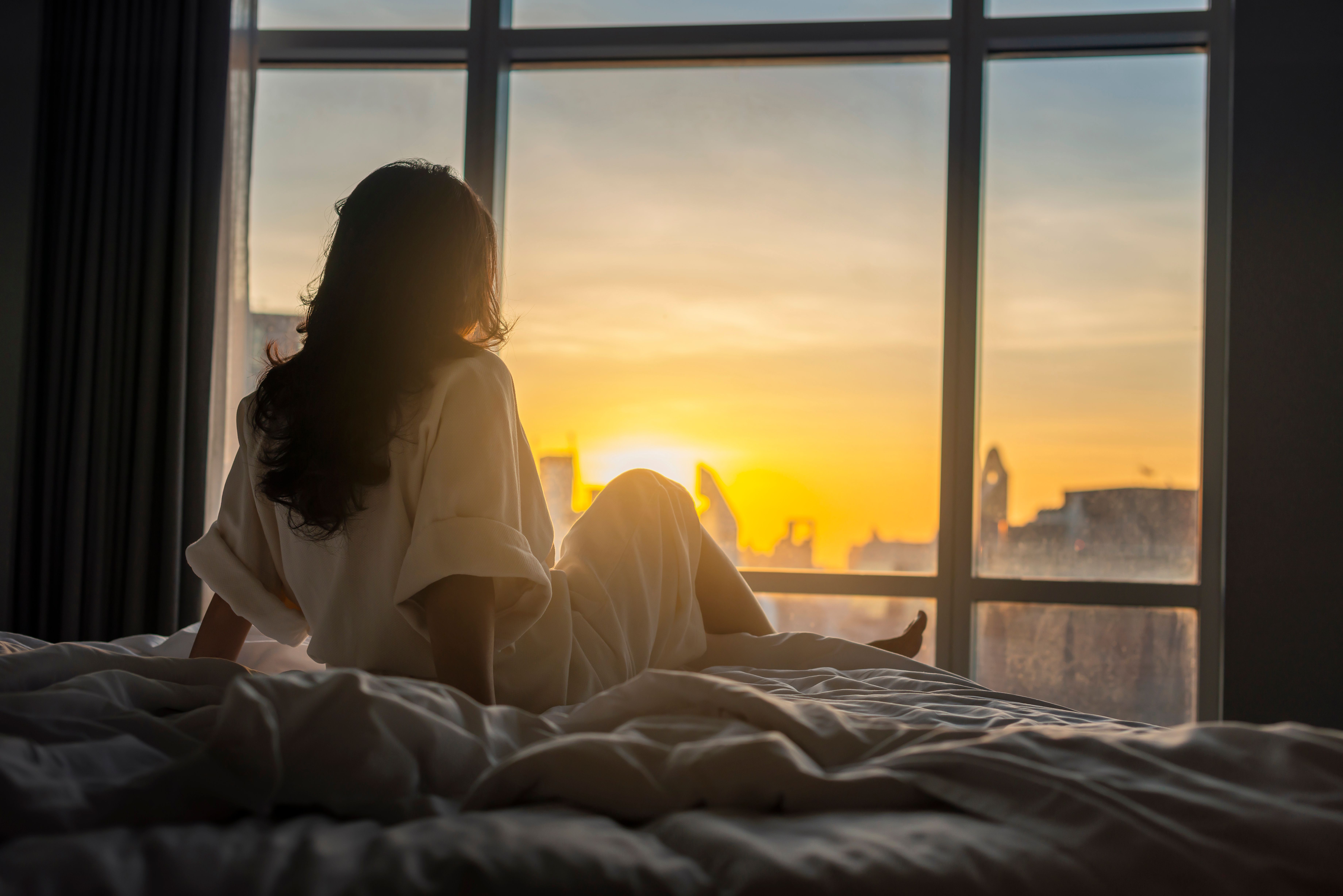 Experts agree that a morning routine is a good idea for getting the day off to a sound start. A Stanford professor claims his morning routine ‘will make you better at everything,’ though it has odd elements.