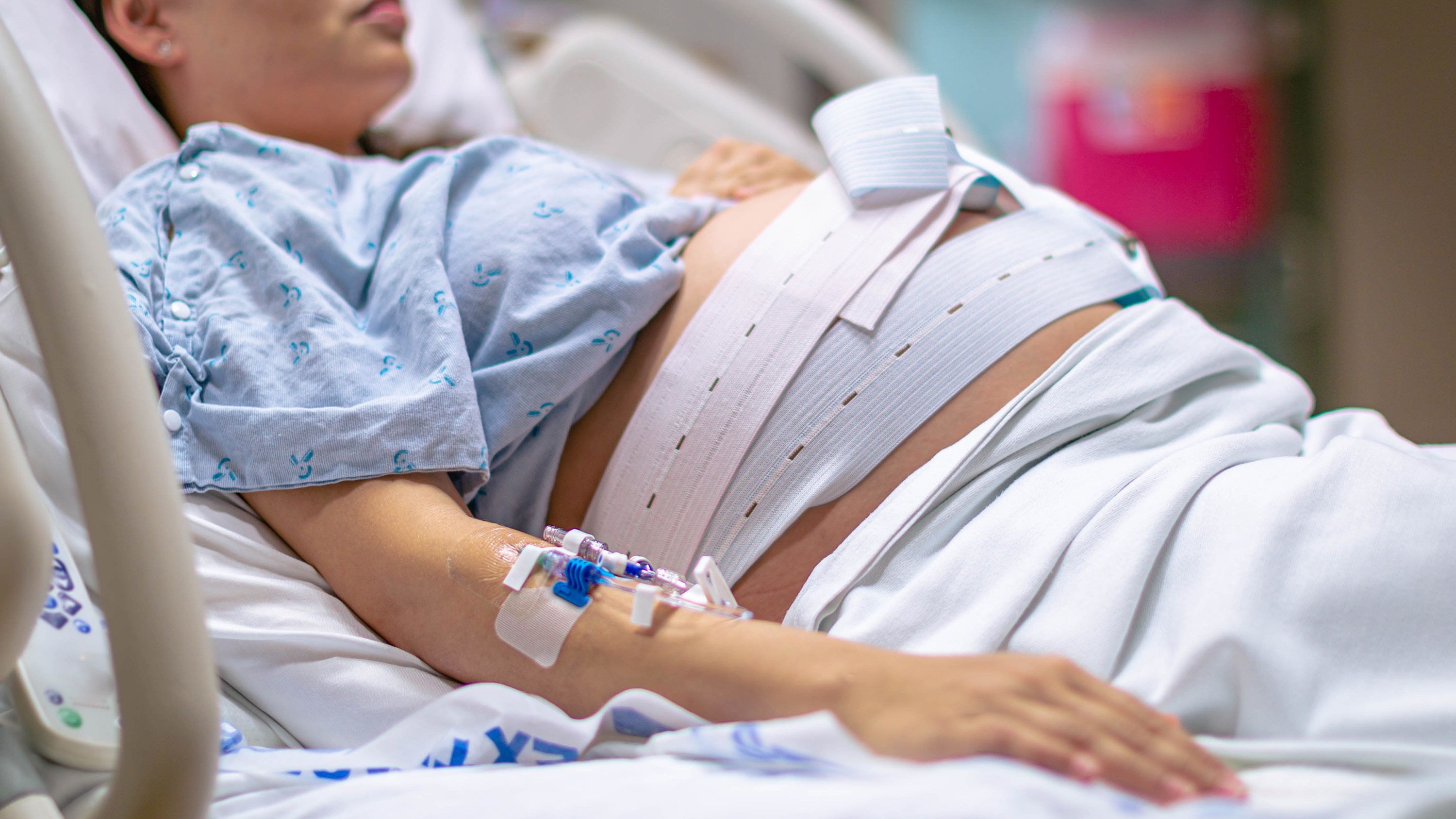 A new CDC report found many women in the U.S. were mistreated or faced discrimination while receiving maternity care.