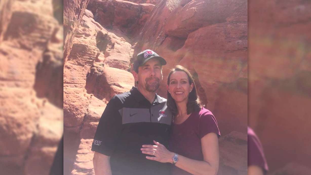 Phil Bailey with his wife Linda. He disappeared while snorkeling in Hawaii on Aug. 22.