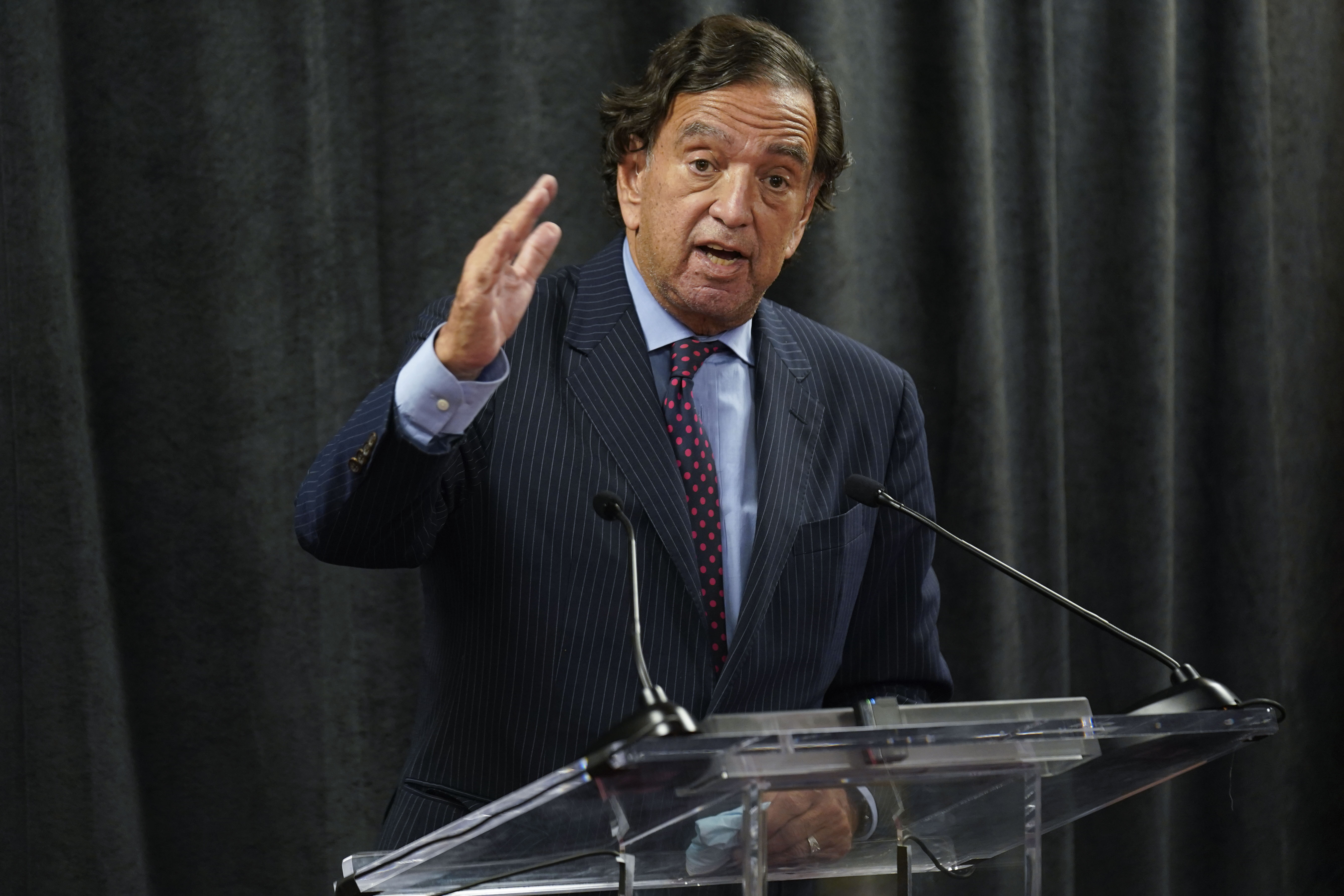 Former U.S. diplomat Bill Richardson speaks to reporters during a news conference in New York, Nov. 16, 2021. Richardson, a two-term Democratic governor of New Mexico who later was the U.S. ambassador to the United Nations and dedicated his post-political career to working to free Americans detained overseas, has died, Saturday. 