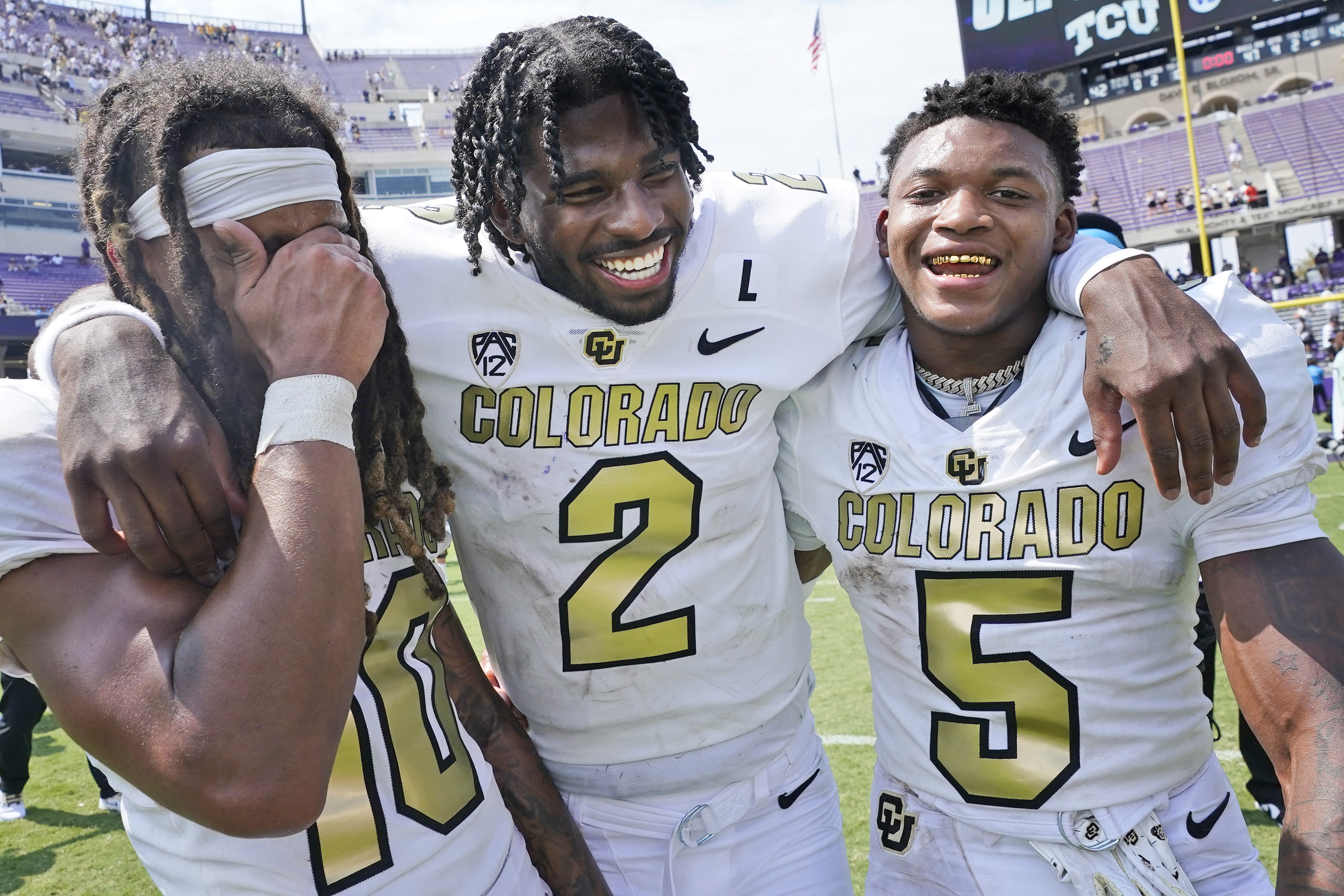 Colorado vs. Oregon Reaction: Bo Nix Shines, Shedeur Sanders