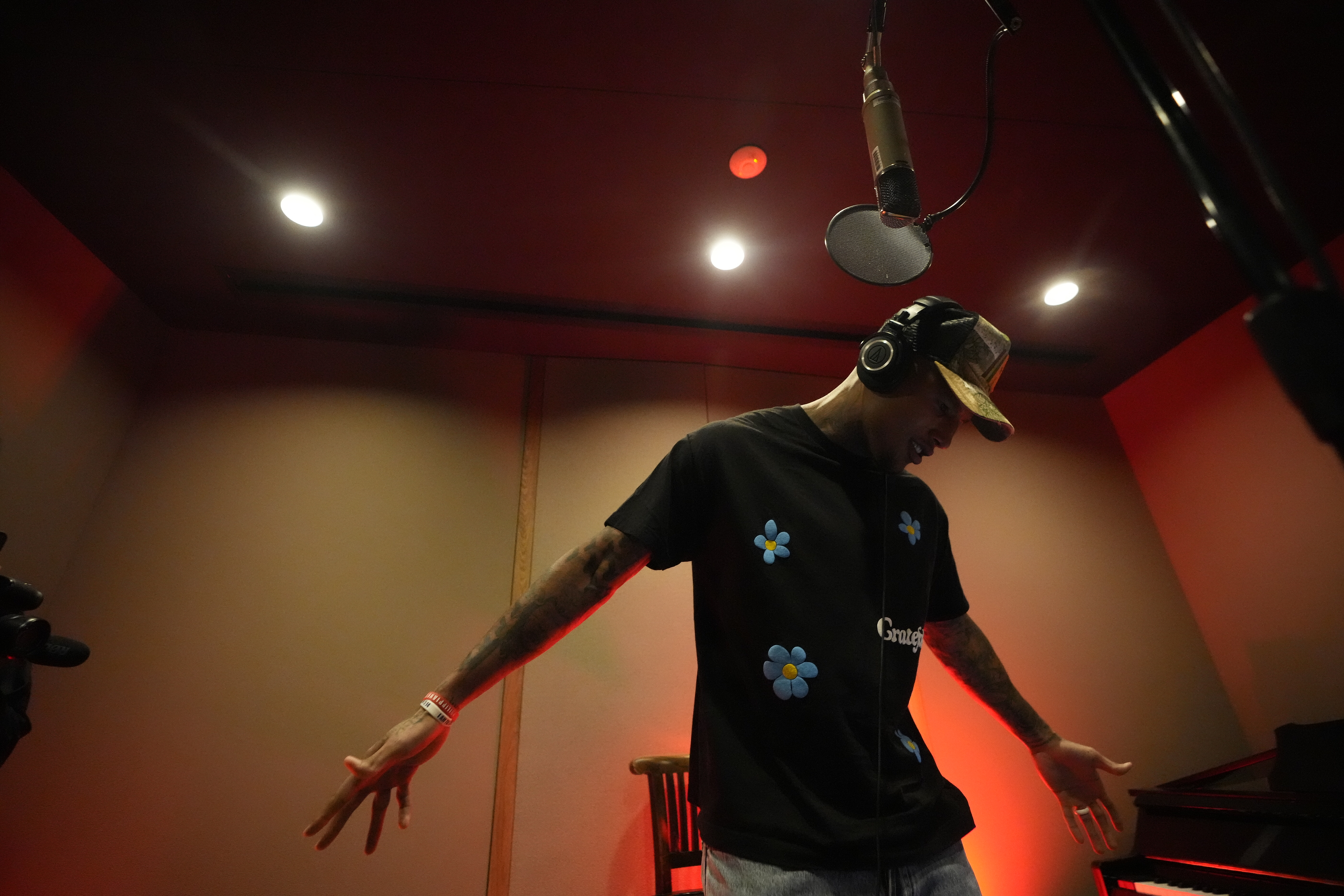 New York Giants tight end Darren Waller records an extended play at Interscope Records Studios In Santa Monica, Calif., Wednesday, June 21, 2023. The NFL, Interscope Geffen A&M Records and Electronic Arts Sports have partnered to empower players to pursue their passion of music and create the extended play project "Crowd Control." Songs from the EP were inserted into the video game "Madden NFL 24," released last month. 