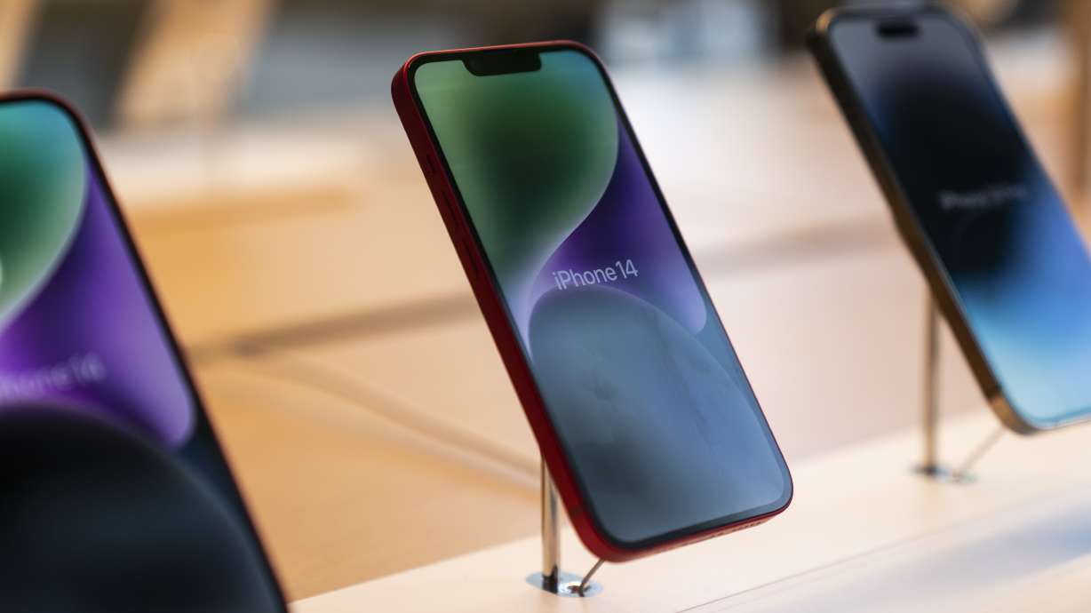Apple released a significant security update for iPhones and iPads Thursday to patch newly discovered security vulnerabilities in the devices’ system software.