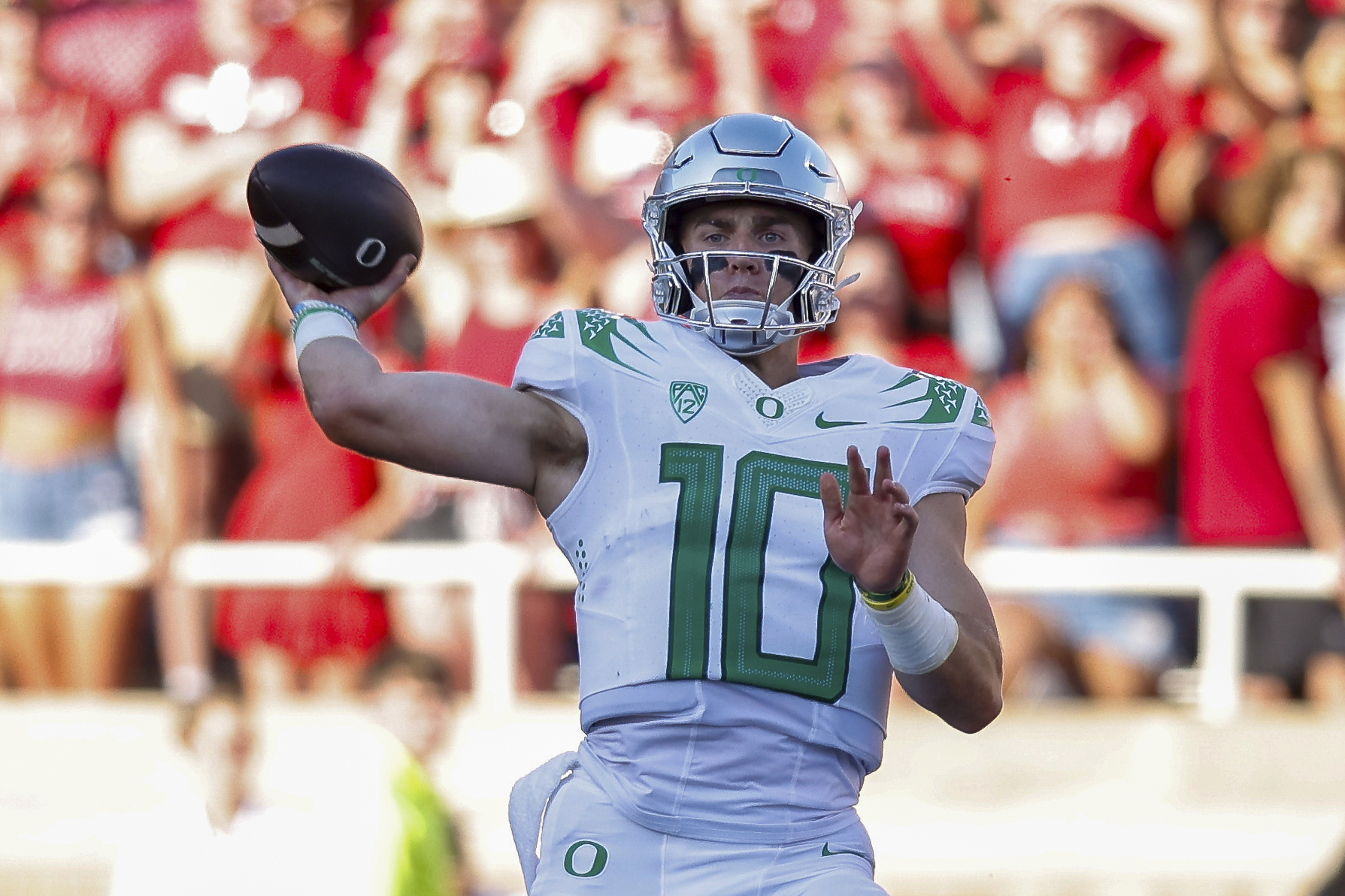 Utah football: Will Oregon Ducks QB Bo Nix play vs. Utes on Saturday? -  Deseret News