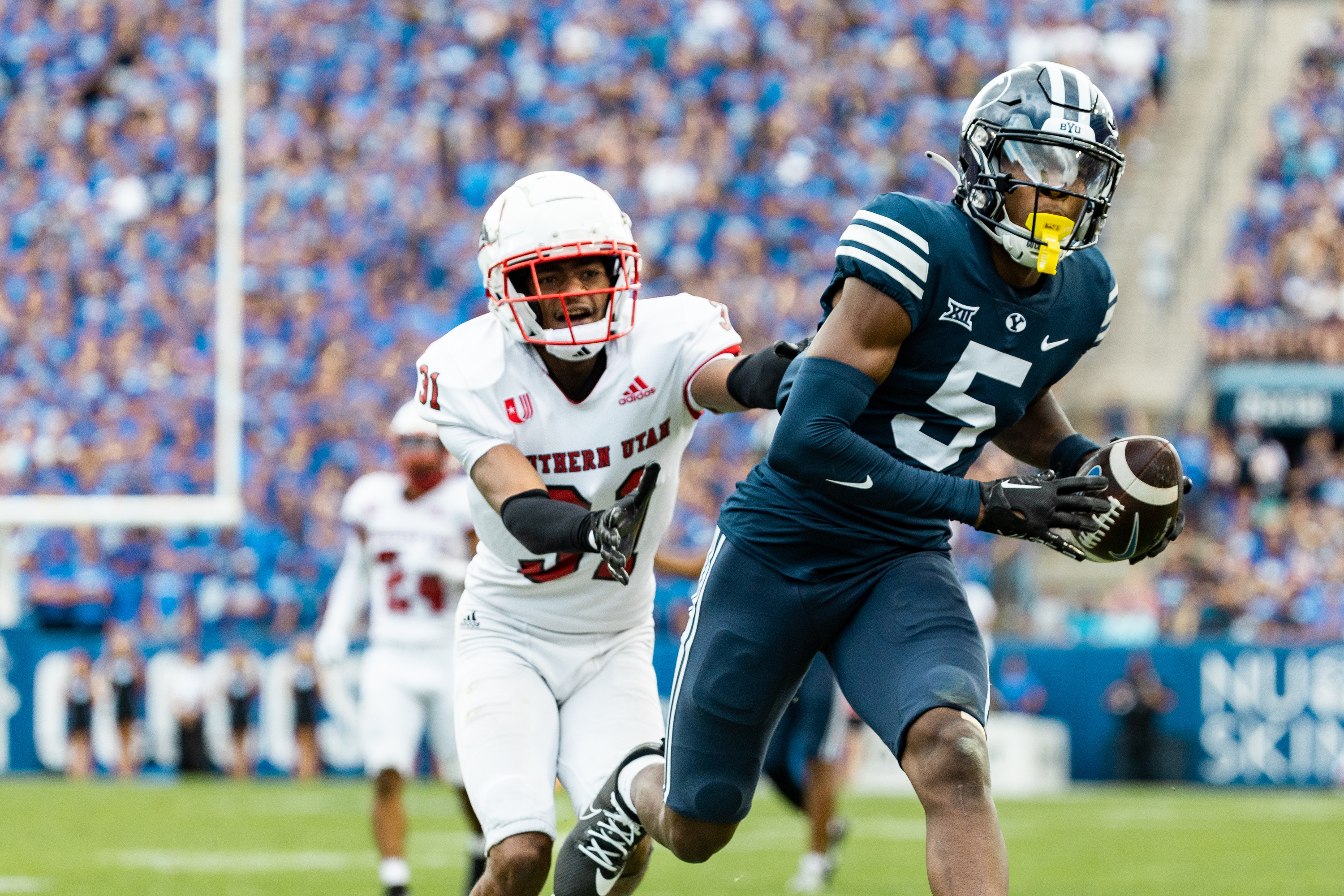 Kedon Slovis dives to score BYU's first TD as a member of the Big