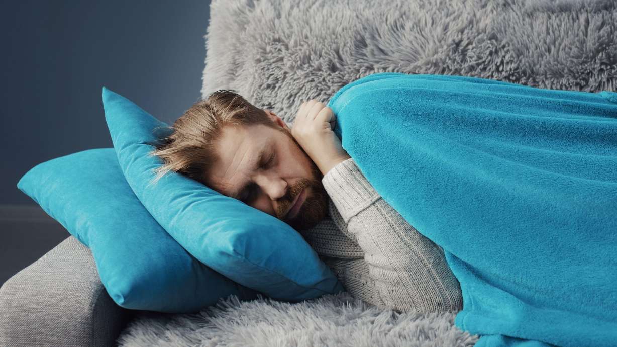 The health benefits of a 20-minute nap are plentiful, a study says.