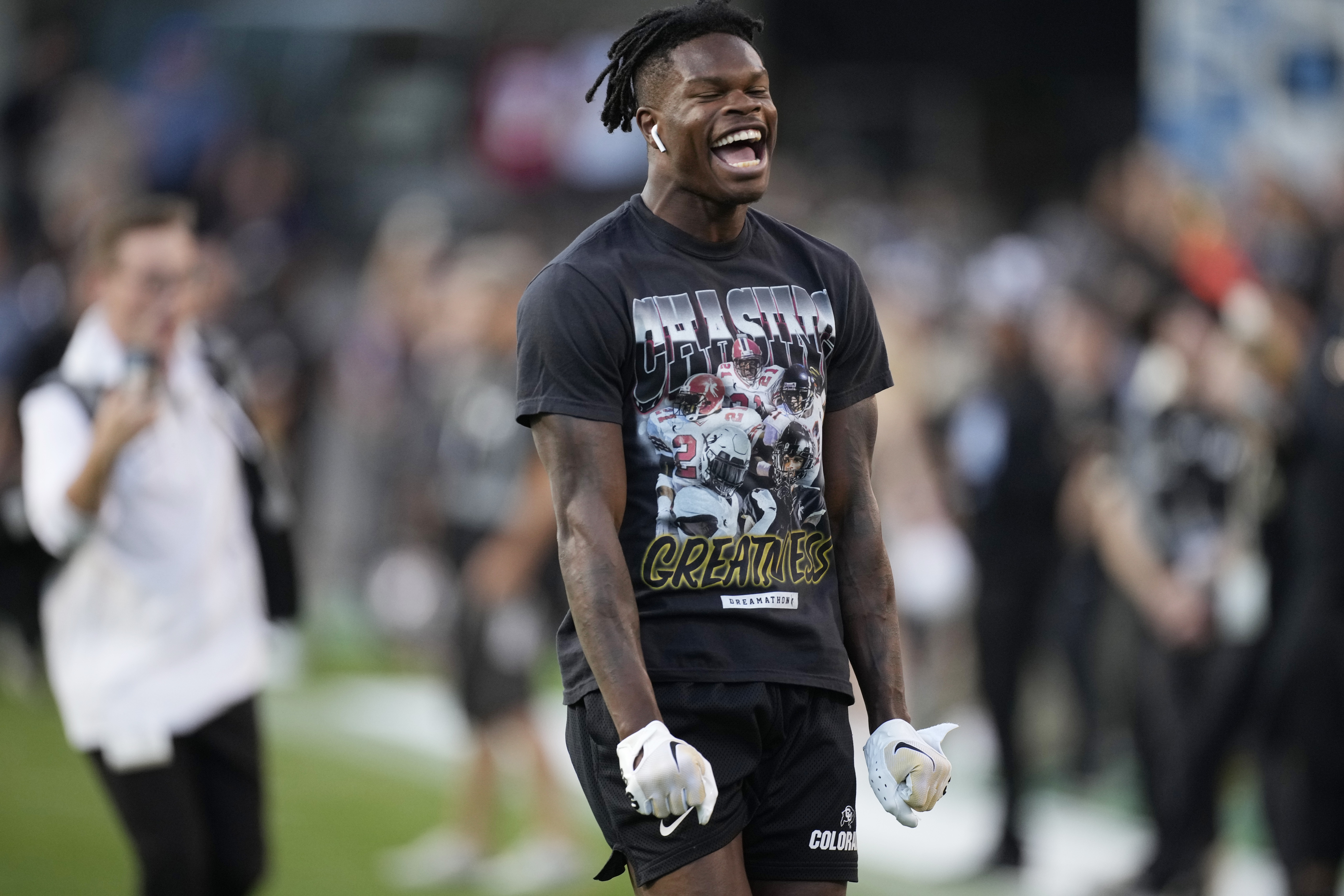 Colorado cornerback Travis Hunter warms up before an NCAA college football game against Colorado State, Saturday, Sept. 16, 2023, in Boulder, Colo.