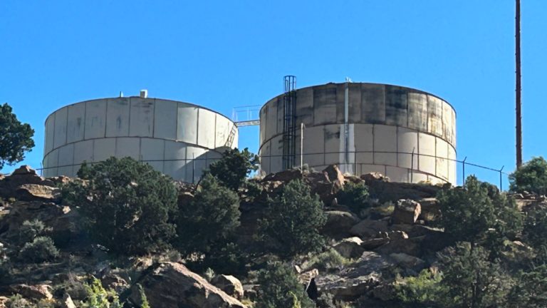 Wells have run dry in Washington County's Apple Valley, leaving about 170 households without water. Those who do have water are being told to boil it before using it.