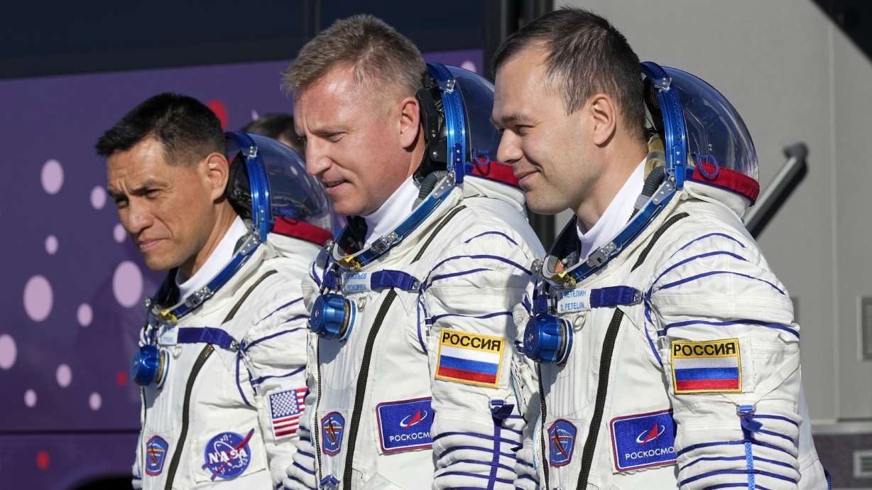 From left, NASA astronaut Frank Rubio, Roscosmos cosmonauts Sergey Prokopyev and Dmitri Petelin, crew members of the mission to the International Space Station, prior to the launch of Soyuz-2.1 rocket, on Sept. 21, 2022. The three returned to Earth on Wednesday.