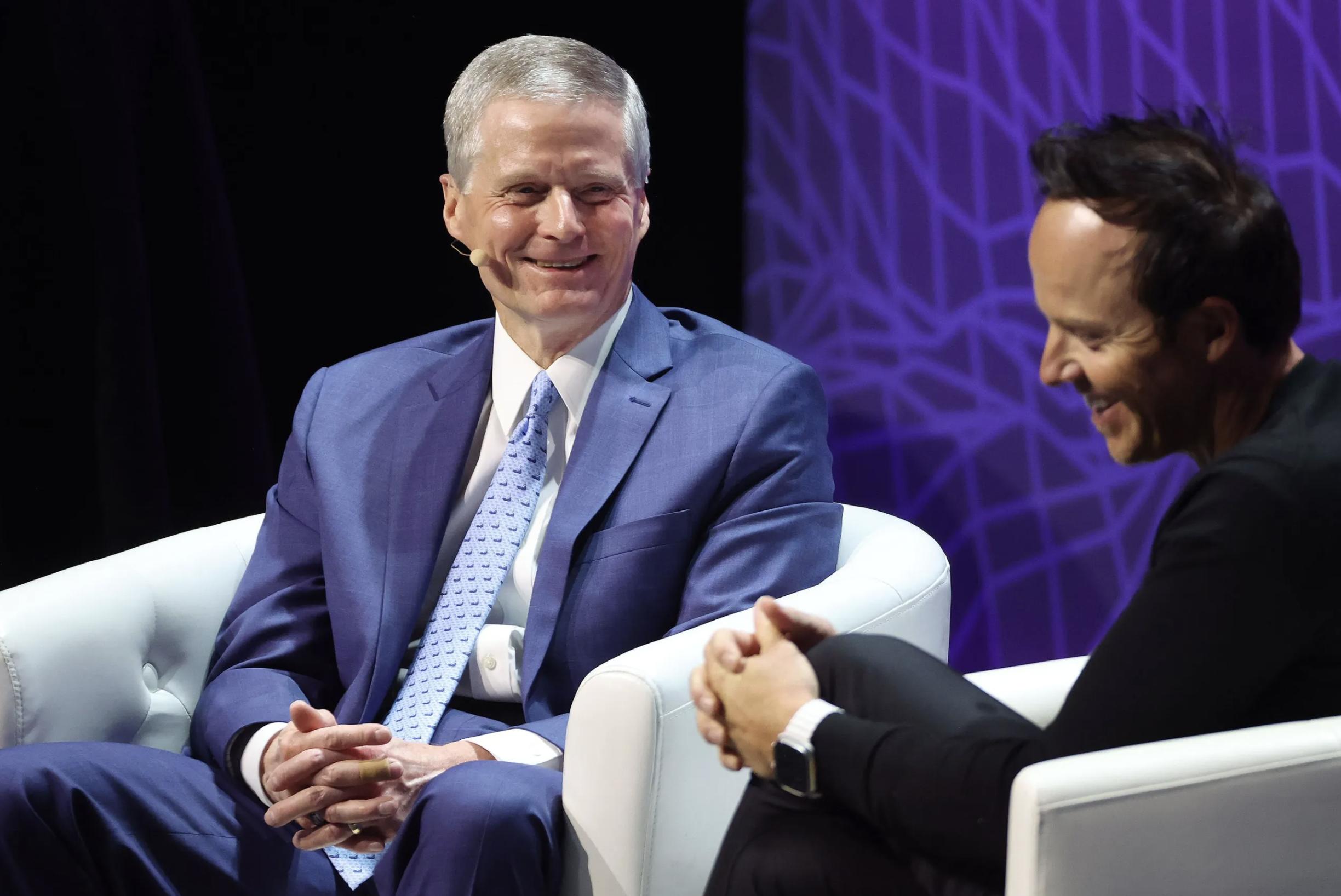 Elder David A. Bednar tells 2023 Silicon Slopes Summit how a global church works