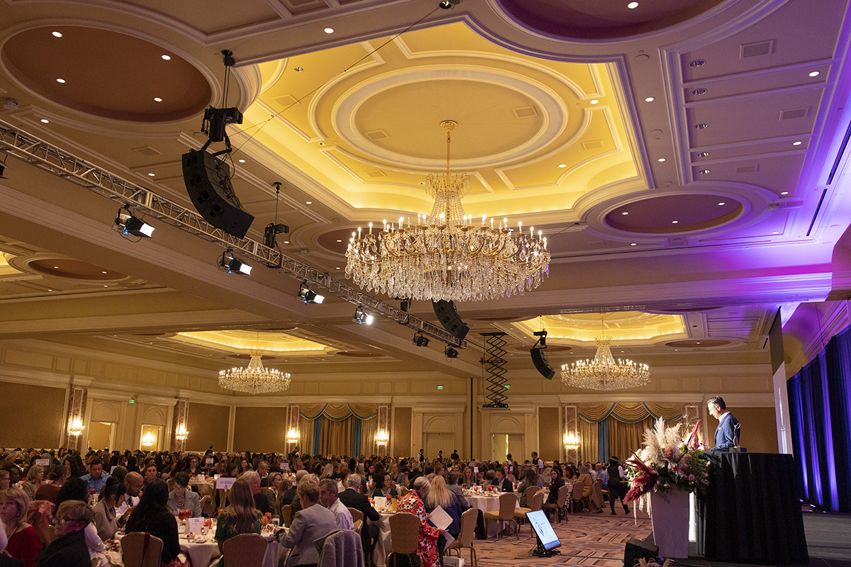 4 professional and personal benefits of attending the Women & Business Conference