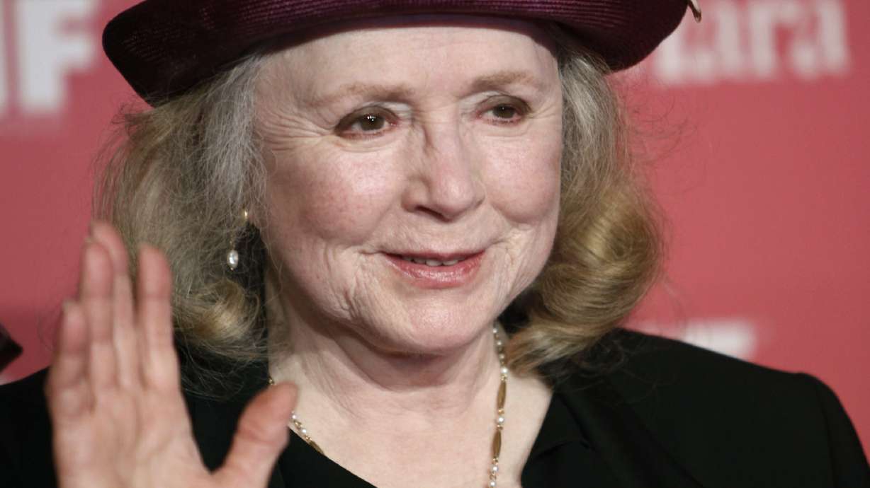 Actress Piper Laurie arrives at the Women in Film Crystal Lucy Awards, June 12, 2009, in Los Angeles. Laurie died early Saturday at her home in Los Angeles. She was 91.