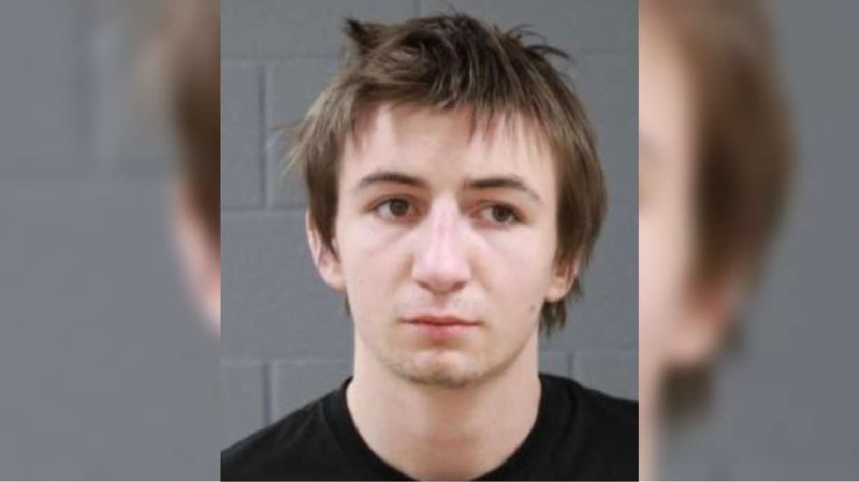 St. George police are asking the public for help finding a missing, endangered 18-year-old last seen Friday.