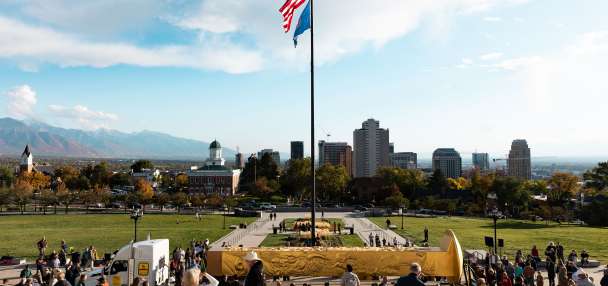 43-foot golden spike sculpture finds new Utah home after monument plan stalls
