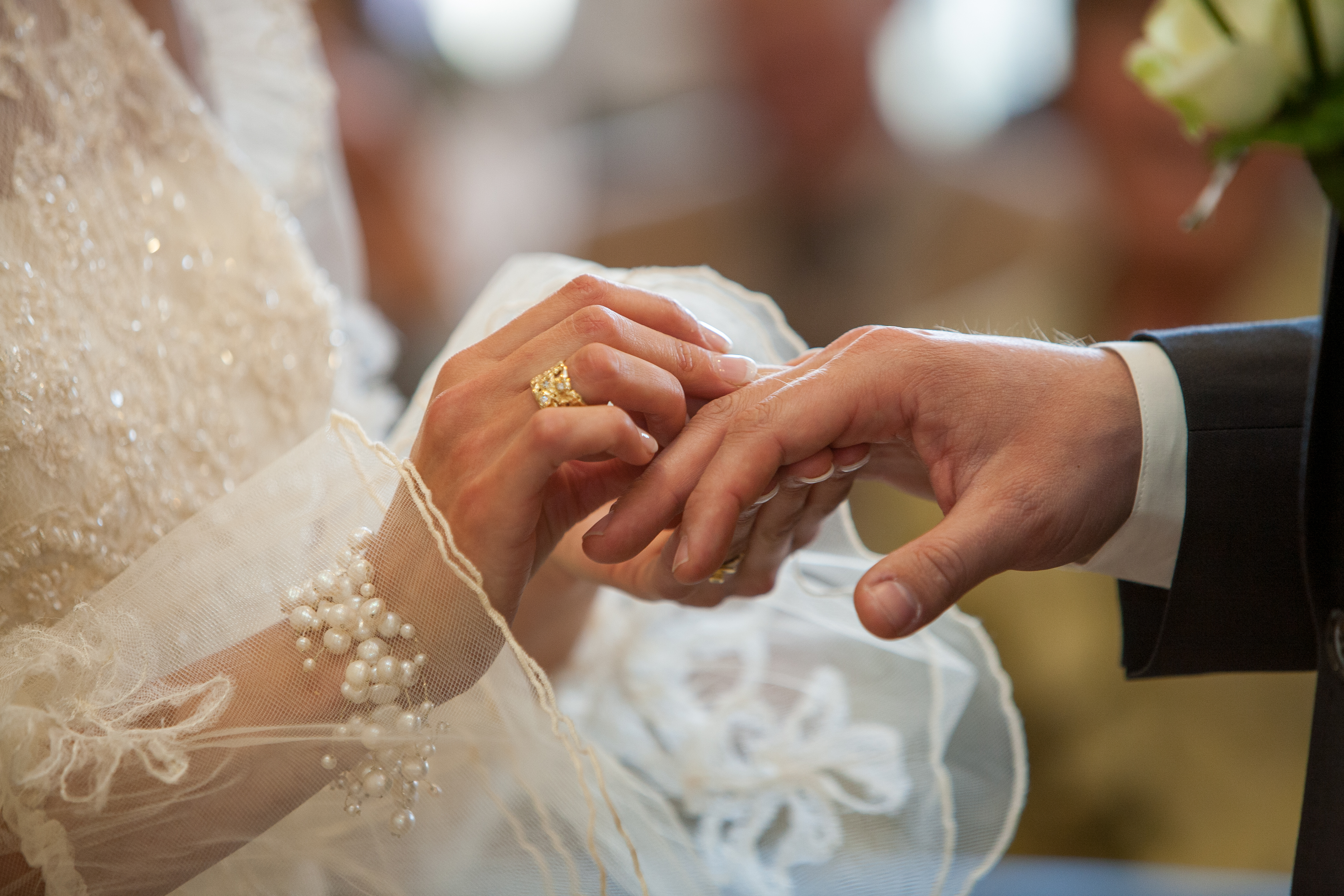 Data show one of the top predictors of state economic performance is the share of married parents in the state, and marital quality is the No. 1 predictor for adult happiness, a Utah lawmaker said Wednesday.