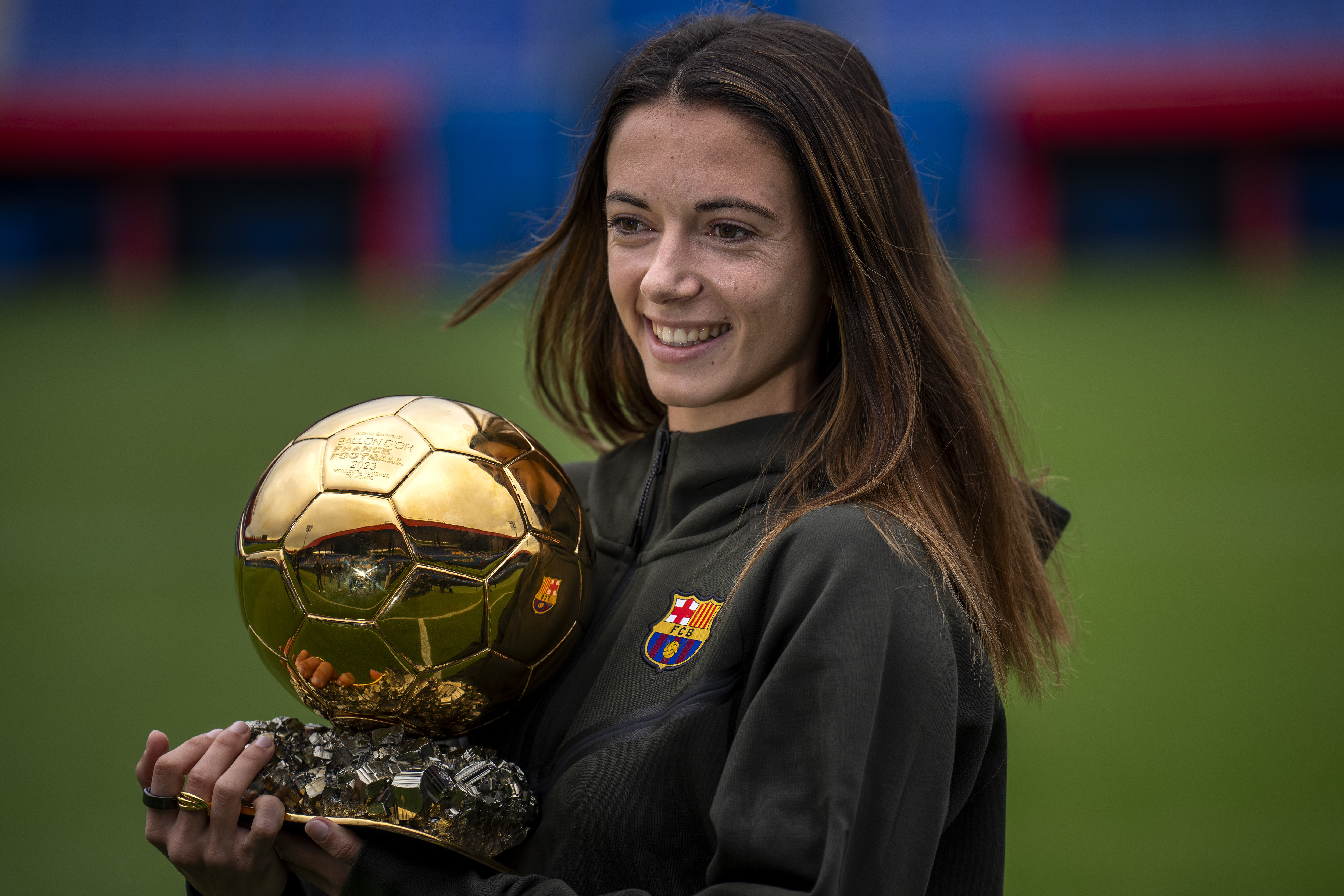 FC Barcelona and Spain's national team midfielder Aitana Bonmati holds the 2023 Women's Ballon d'Or trophy, during a press conference in Barcelona, Spain, Thursday, Nov. 2, 2023. 