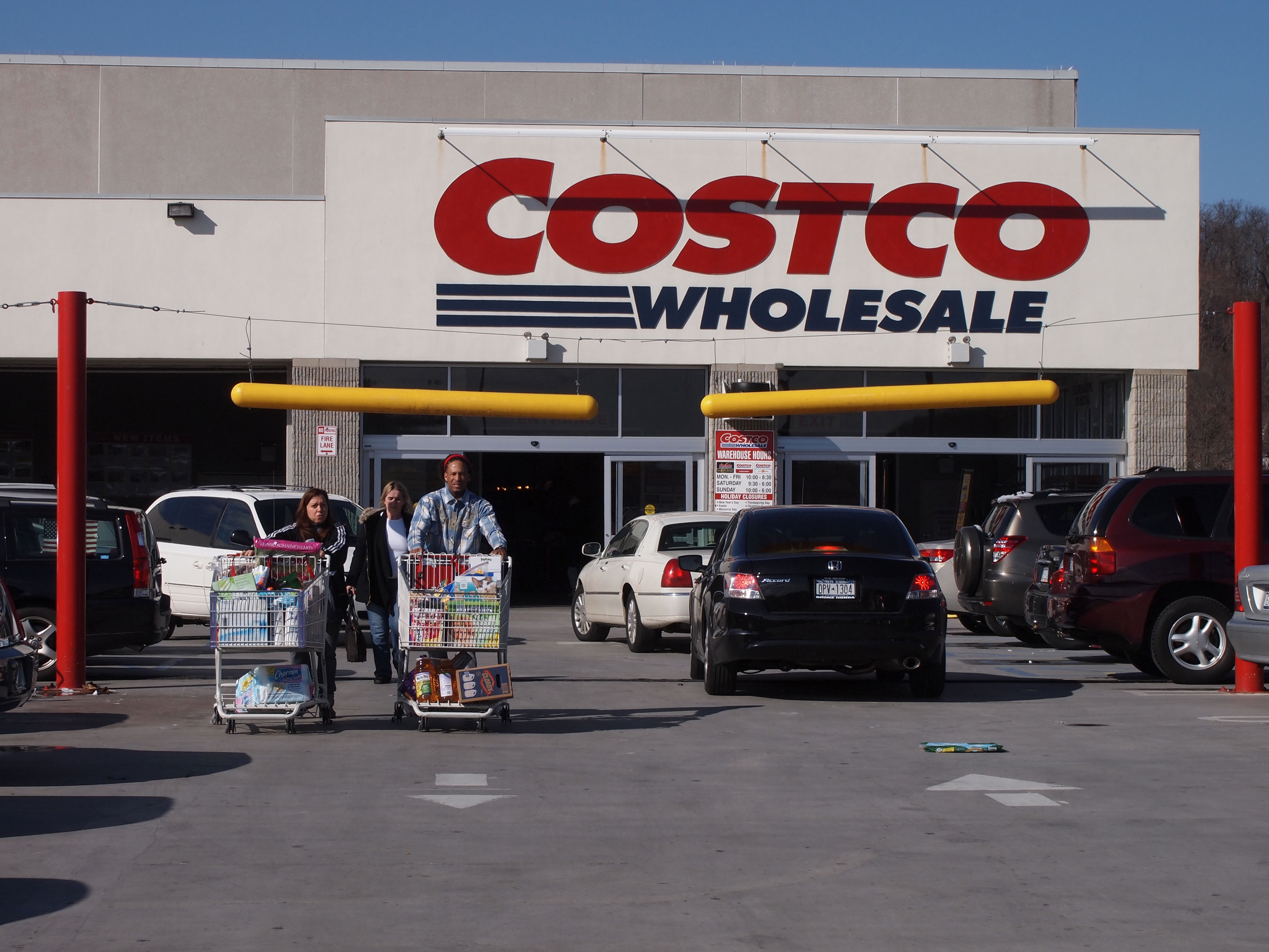 The backlash against self-checkout is growing, and stores are starting to dial back on the technology after it exploded over the past few years.