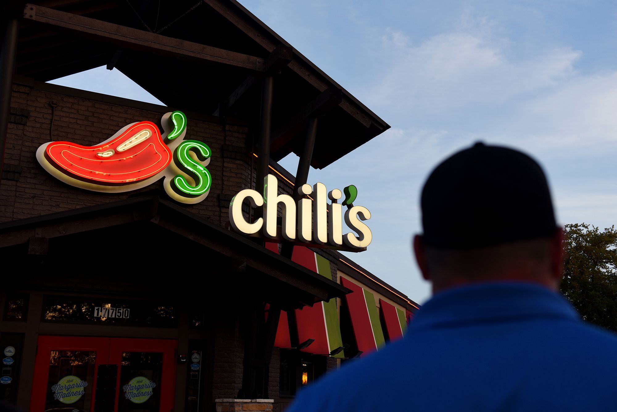 Chili’s is bringing back its “I want my baby back, baby back, baby back … ribs” jingle for a new advertising campaign.