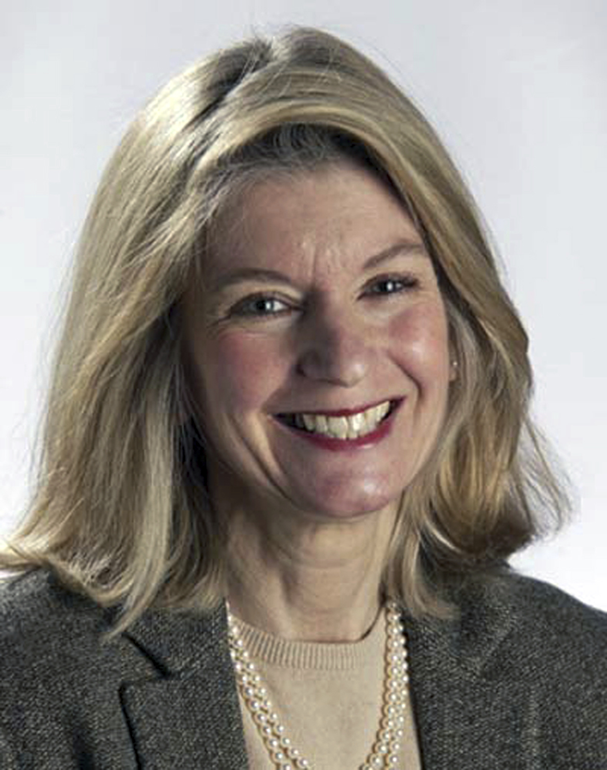 FILE - Associated Press sports editor Terry Taylor smiles in 2005. Terry R. Taylor, who in two trailblazing decades as the first female sports editor of The Associated Press transformed the news agency’s emphasis into multilayered coverage of rigorous reporting, entertaining enterprise and edgy analysis, has died. She was 71. Taylor died Tuesday, Nov. 14, 2023, at her home in Paoli, Pennsylvania, according to her husband, Tony Rentschler. 