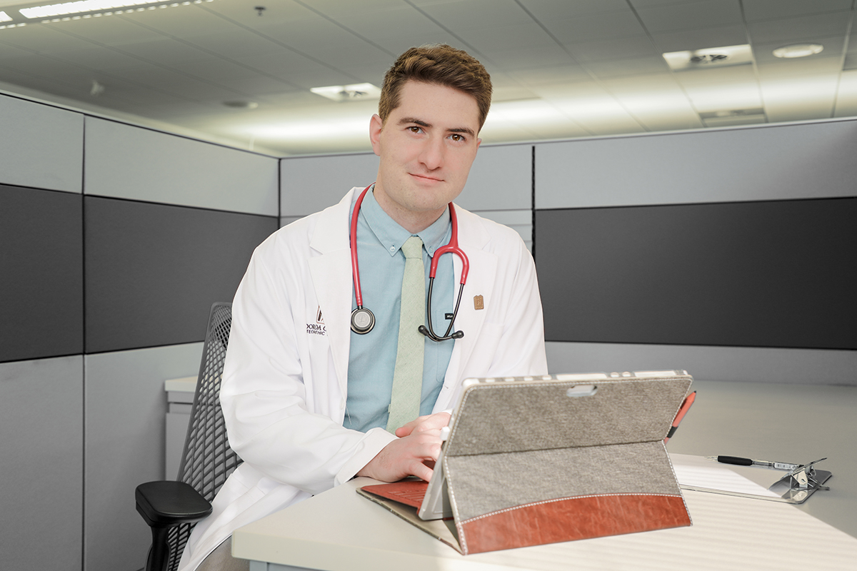 The ultimate holiday gift guide for your healthcare worker