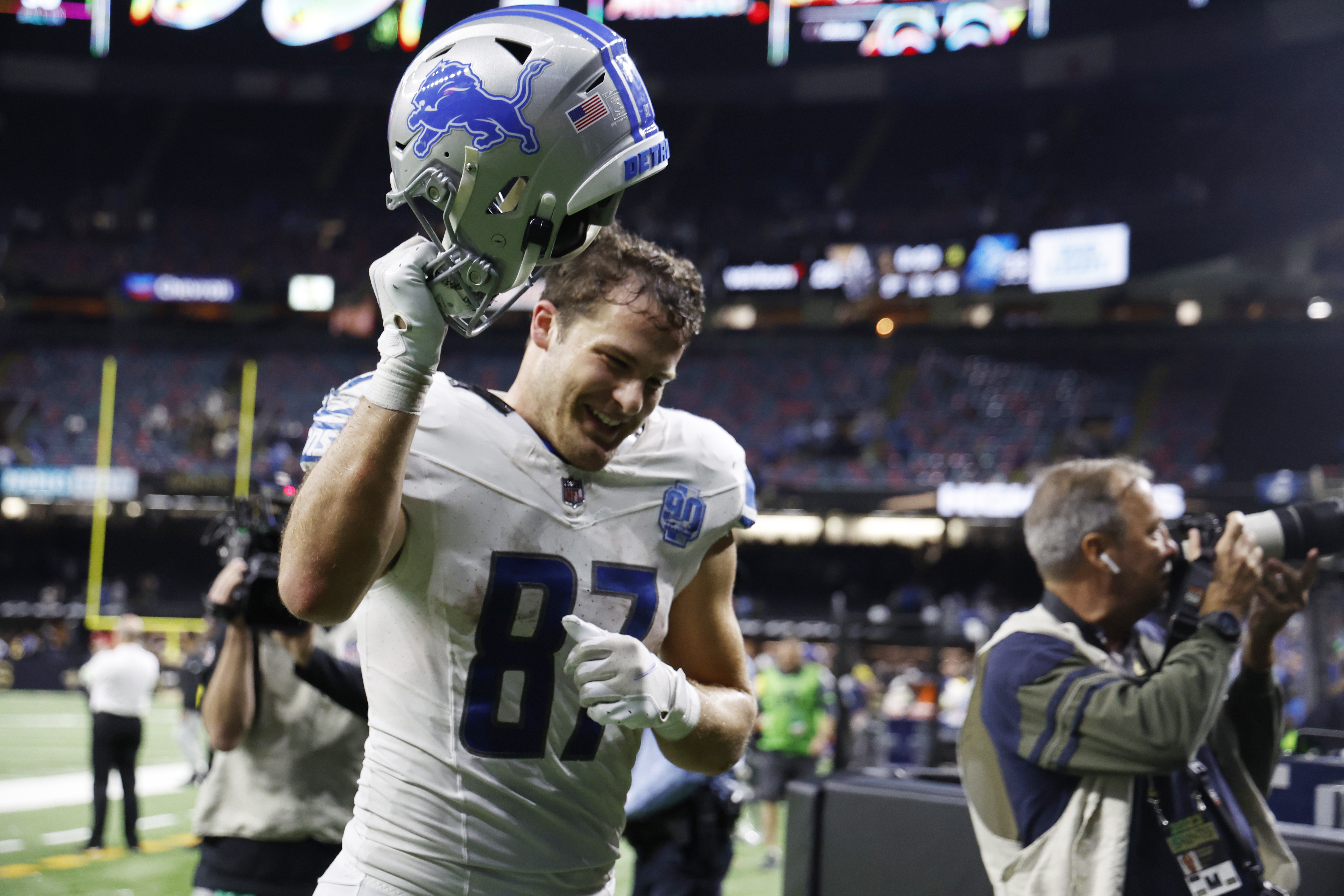 Detroit Lions tight end Sam LaPorta (87) acknowledges the fans after an NFL football game against the New Orleans Saints, Sunday, Dec. 3, 2023, in New Orleans. Detroit won 33-28.