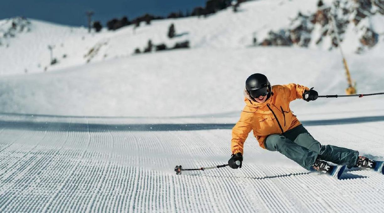 Save big through Christmas on skiing deals at Snowbasin