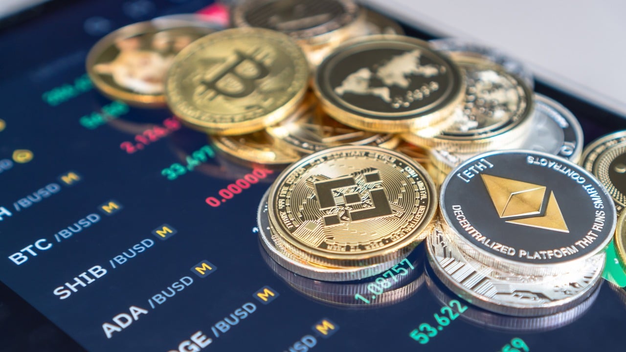 A southern Utah man admitted in federal court on Friday to paying a website administrator approximately $16,000-worth of Bitcoin to have two men killed in New York. 