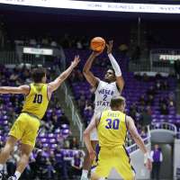Jones' game-winner at the buzzer helps Weber State knock off South Dakota State